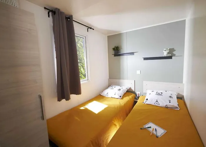 - Parc Aquatique - Ccagehb * Saint-Michel-Chef-Chef