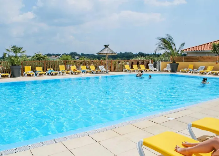 Campingplatz - Parc Aquatique - Ccagehb Saint-Michel-Chef-Chef