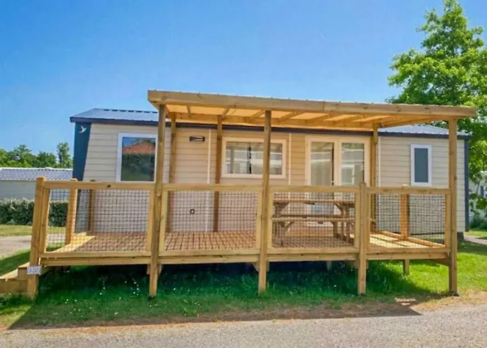 - Parc Aquatique - Ccagehb * Saint-Michel-Chef-Chef